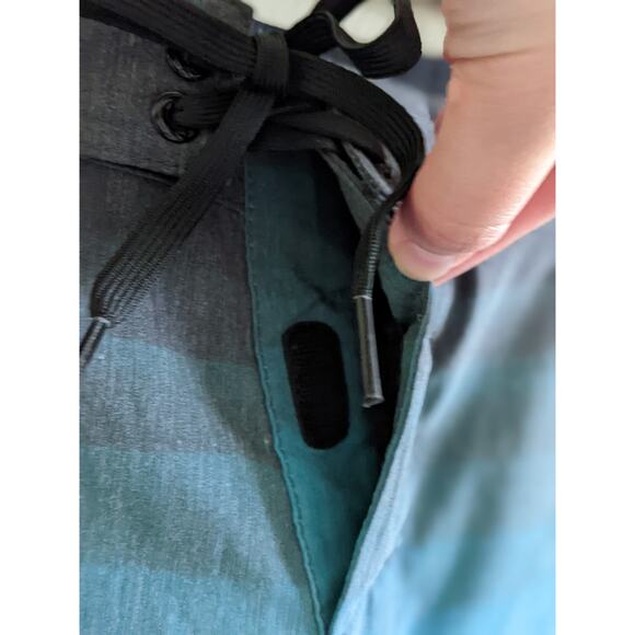 NWT O'Neill Cooper Swim Trunks Sz 34 Swim Board Shorts - Picture 3 of 5